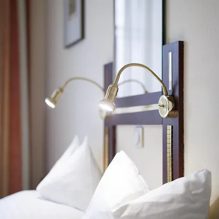 Bed & Breakfast Continental Hotel-pension 4*