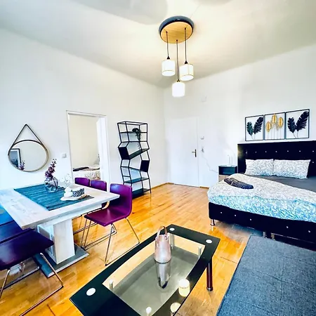 2br For 6 People, Only 17 Minute Walk To Schoenbrunn Vienna