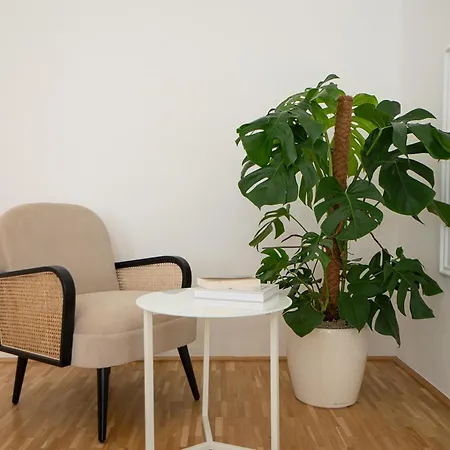 شقة Vibrant 107 M2 Flat In The Center