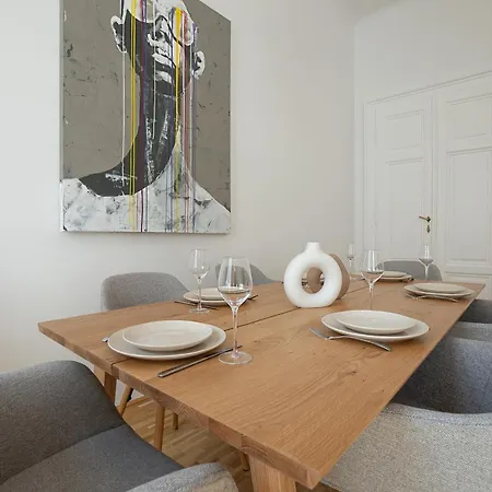 Vibrant 107 M2 Flat In The Center شقة