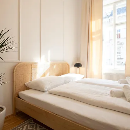 شقة Vibrant 107 M2 Flat In The Center
