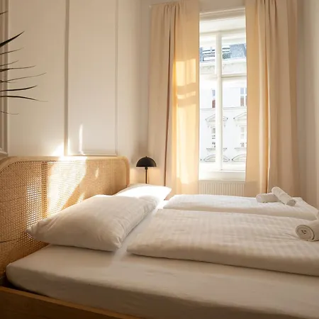 شقة Vibrant 107 M2 Flat In The Center