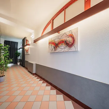 Hostel West
