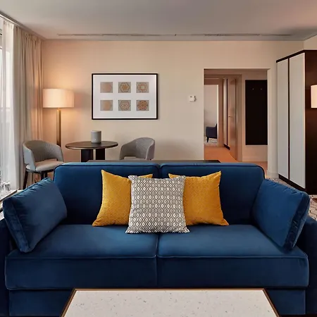 Hilton Park Hotel