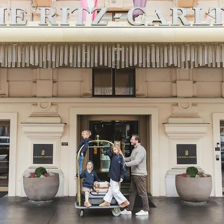 The Ritz-carlton, Hotel 5*
