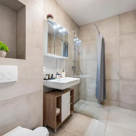 Hills Living Aparthotel Vienna
