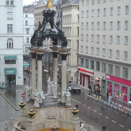 Goldfisch Hoher Markt Apartment Vienna