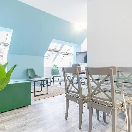 Lovely 2 Bedroom 1 Lr In Heart Of * Vienna