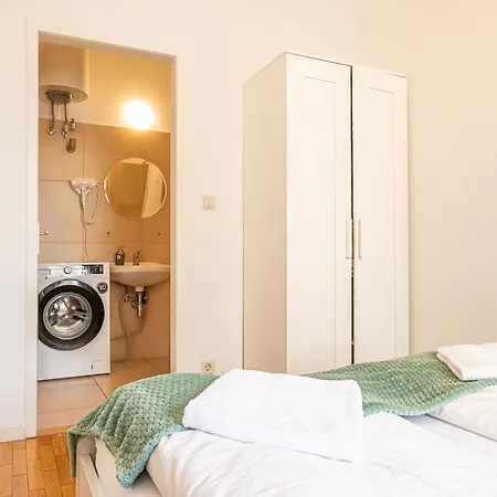 Friendly 2br Near Rennweg & Belvedere Palace