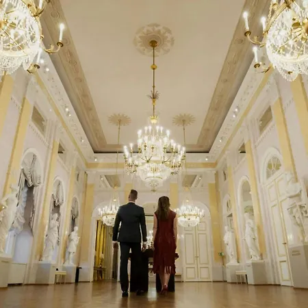 Hotel The Ritz-carlton,