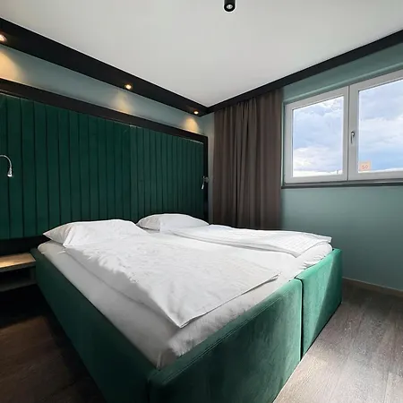 Hotel Design & Budget Schoenbrunn