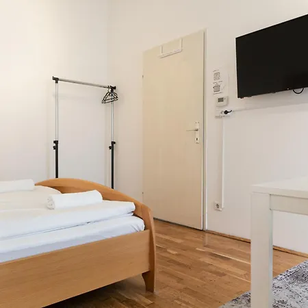 Apartment Spacious 3br Next To Belvedere Perfect For Long *