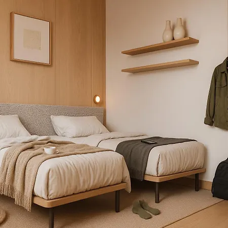 Fortyplusone - Newly Renovated! 4*