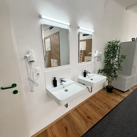 Capsulehotel Robin Wood Wenen