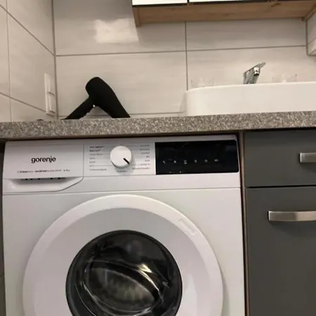 Cozy In Ottakiring Area Apartment *