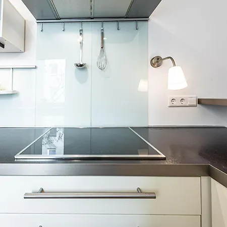 Genuine By Jr Apartment
