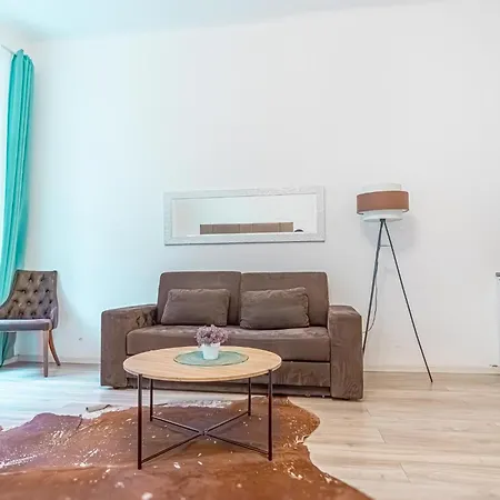 Apartment Elegant 1br - Great For Long