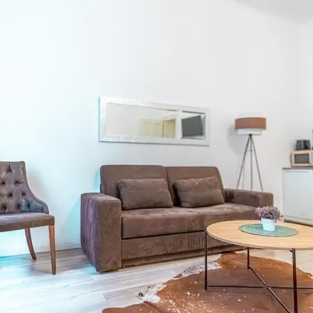 Elegant 1br - Great For Long Apartment *