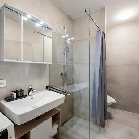 Hills Living Apartahotel Viena