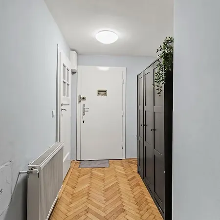 3 Min To U3 Neubaugasse I Fast Wifi Apartment Vienna