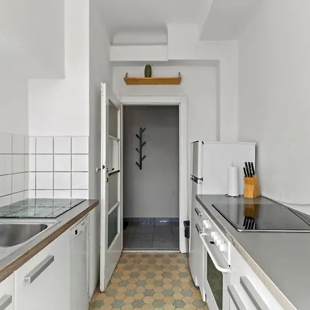 Apartment 3 Min To U3 Neubaugasse I Fast Wifi *