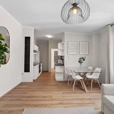 5 Minutes To Inner I Next To Shopping Street Daire Viyana
