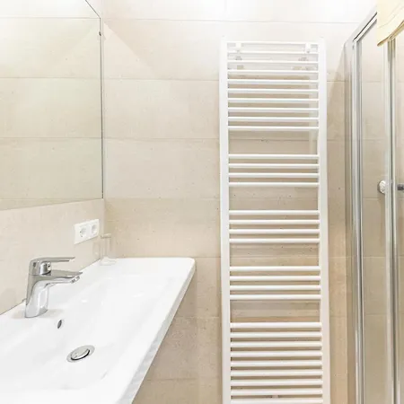 Hotel-pension Fuenfhaus Penzion 3*