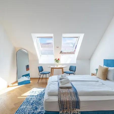 Schönbrunn Apartment