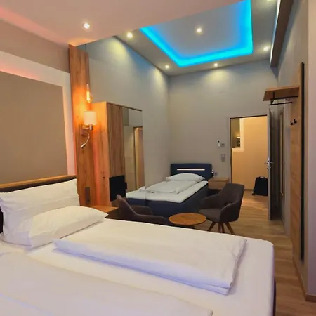 Hotel Elegance 4*