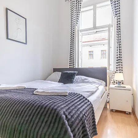 Viennese 3br Apt. Near Wiener Stadthalle & * Wien