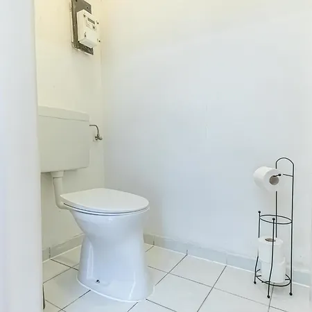 Apartment Viennese 3br Apt. Near Wiener Stadthalle &