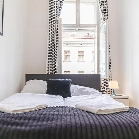 Sweet 3br Shared Near Wiener Stadthalle & 公寓 维也纳