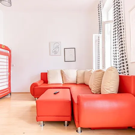 Sweet 3br Shared Near Wiener Stadthalle & 公寓