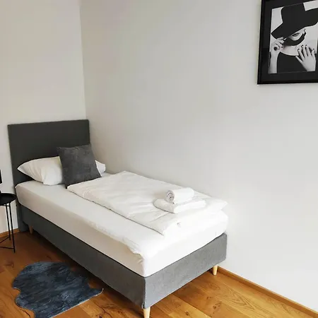 Roksoxhome Exklusives In * Vienna