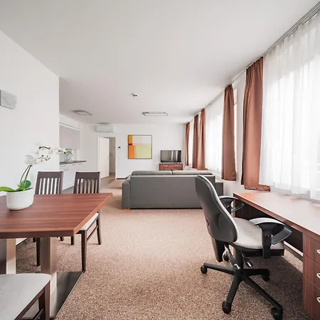 Home1 - Josefstadt Aparthotel Vídeň