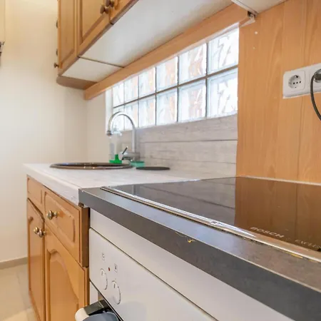Apartament Comfortable & Amazing 2 Bedroom Hideaway W Local Flair *