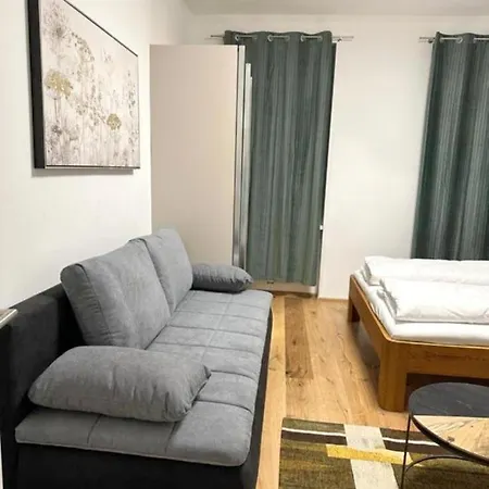 Cozy In Ottakiring Area Rd