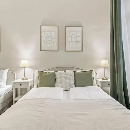 Apartment Modern Bright I Close To S-bahn I 5 Min To Shopping Mall Vienna