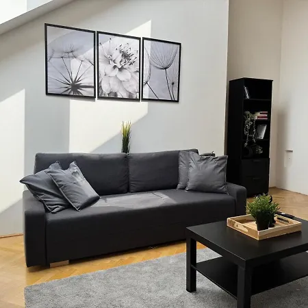 100qm, Balcony, Near Center, Schoenbrunn, Attic - Axara Housing Osw 1 32 *