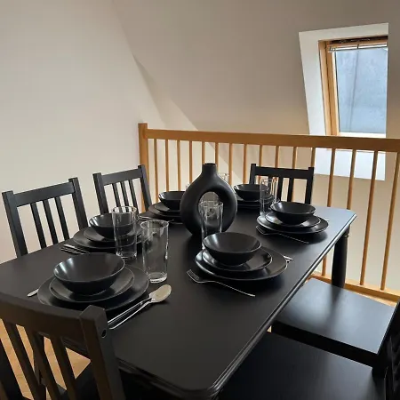 100qm, Balcony, Near Center, Schoenbrunn, Attic - Axara Housing Osw 1 32 Viena