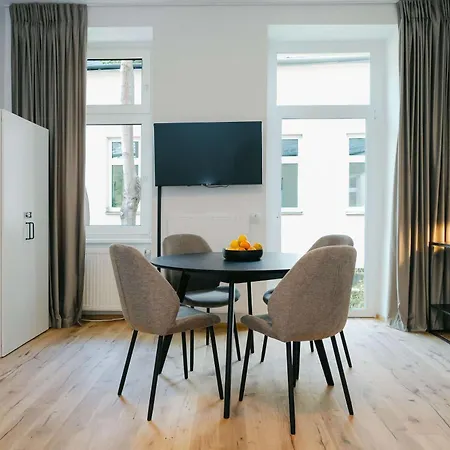Neat 1br Perfect For 4 Free Parking Apartment Vienna