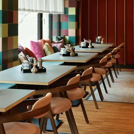 Henriette Stadthotel 4* Wiedeń