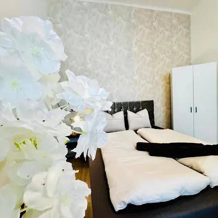 Lovely In Jaegerstrasse Area Js4 Apartament *