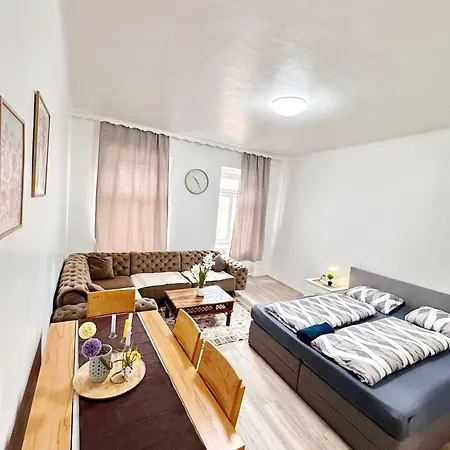 Lovely - 15 Min From Airport & Center, 5 Min From Main-bus Station Ez10a Apartament *