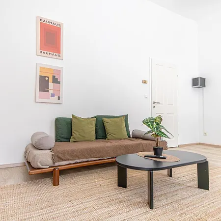 Apartmán Lovely 1br & 1lr For 5p In The Heart Of