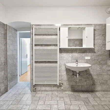Apartamento 3 Bedrooms I 110 Square Meter I Walk To Sights Viena