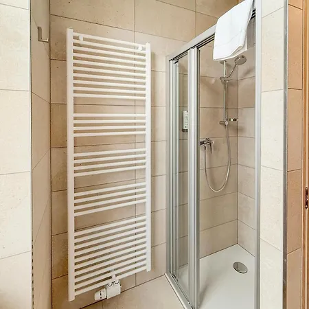 Penzion Hotel-pension Fuenfhaus 3*