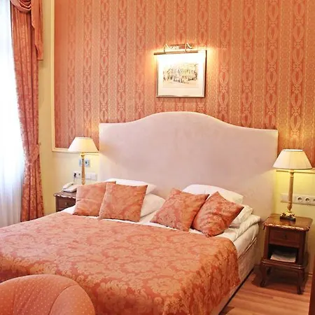 Arenberg Boutique Zentrum Hotel 4*