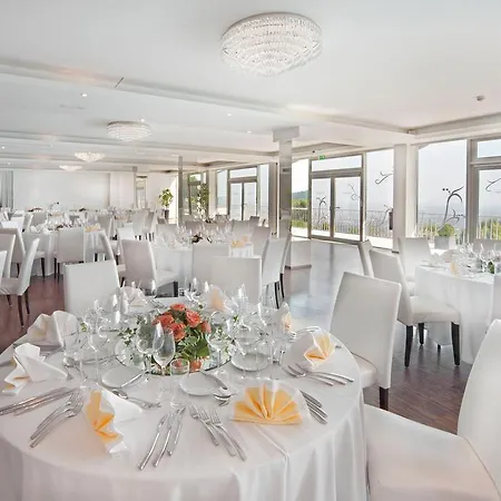 Suitehotel Kahlenberg Апарт-отель Вена