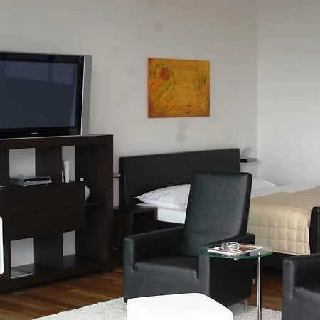 Suitehotel Kahlenberg 3*